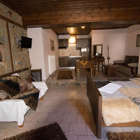 Spitiko Apartment Loutraki  Bagian luar foto